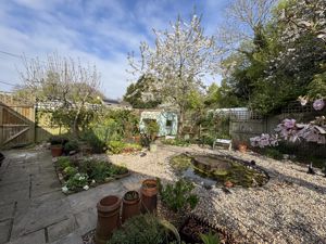 Garden to Caravan/Retreat- click for photo gallery